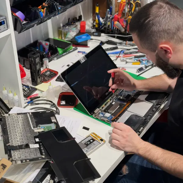 ASUS Laptop Display defekt Graz